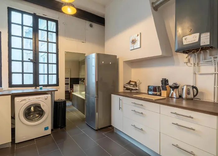 Le Contemporain, Hyper-centre, 8 Pers Apartament *